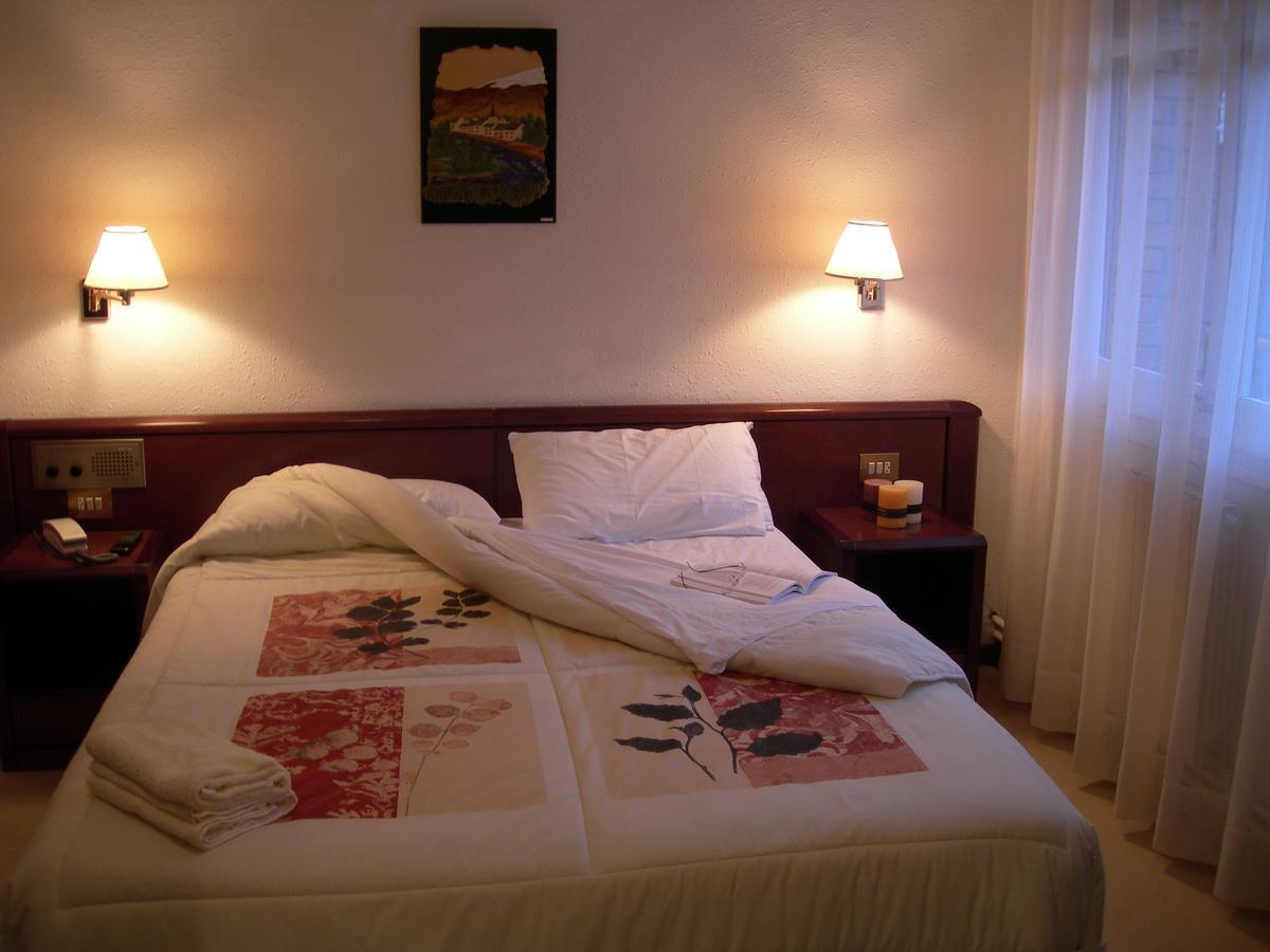 Hosteria Catalana Bosost  Exterior foto